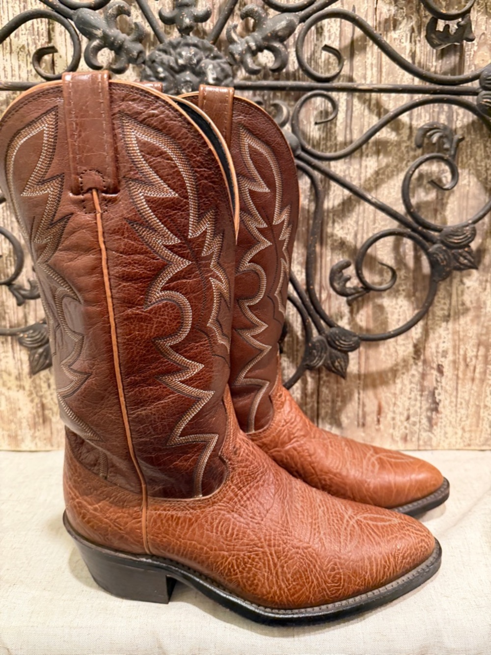 DAN POST MEN'S ARMEN WESTERN PERFORMANCE BOOTS - ROUND TOE 9.5 cowboy western